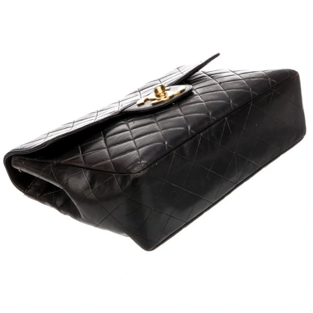 Chanel Jumbo Classic Single Flap Bag - Picture 4 of 5